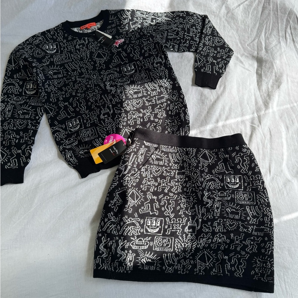 Black Two-Piece Knit Set with White All-Over Graphic Motif